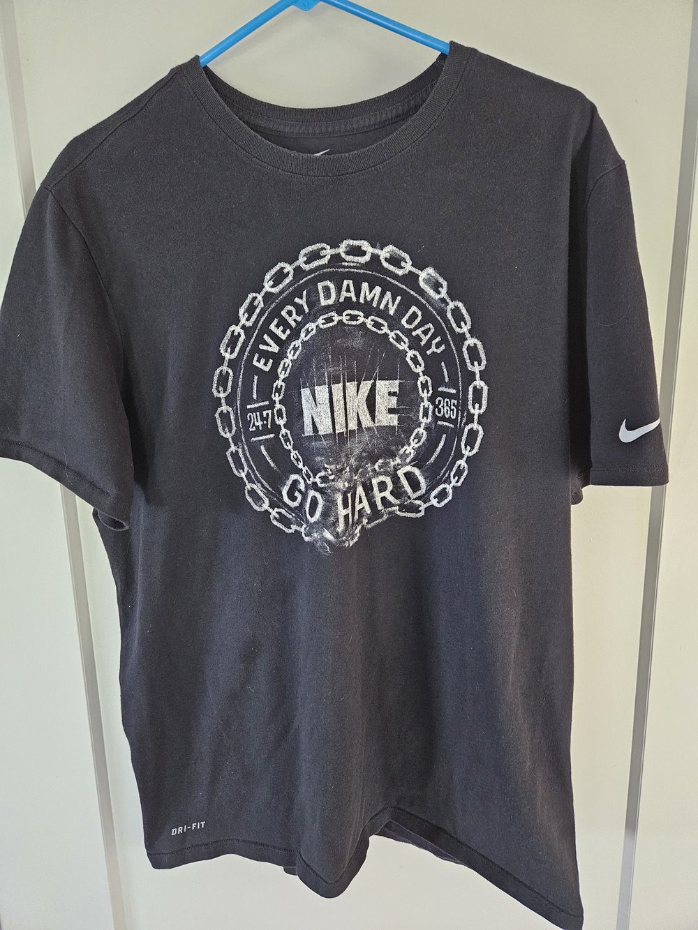 Nike Dri-FIT “Every Damn Day Go Hard” Graphic Athletic Tee Black
